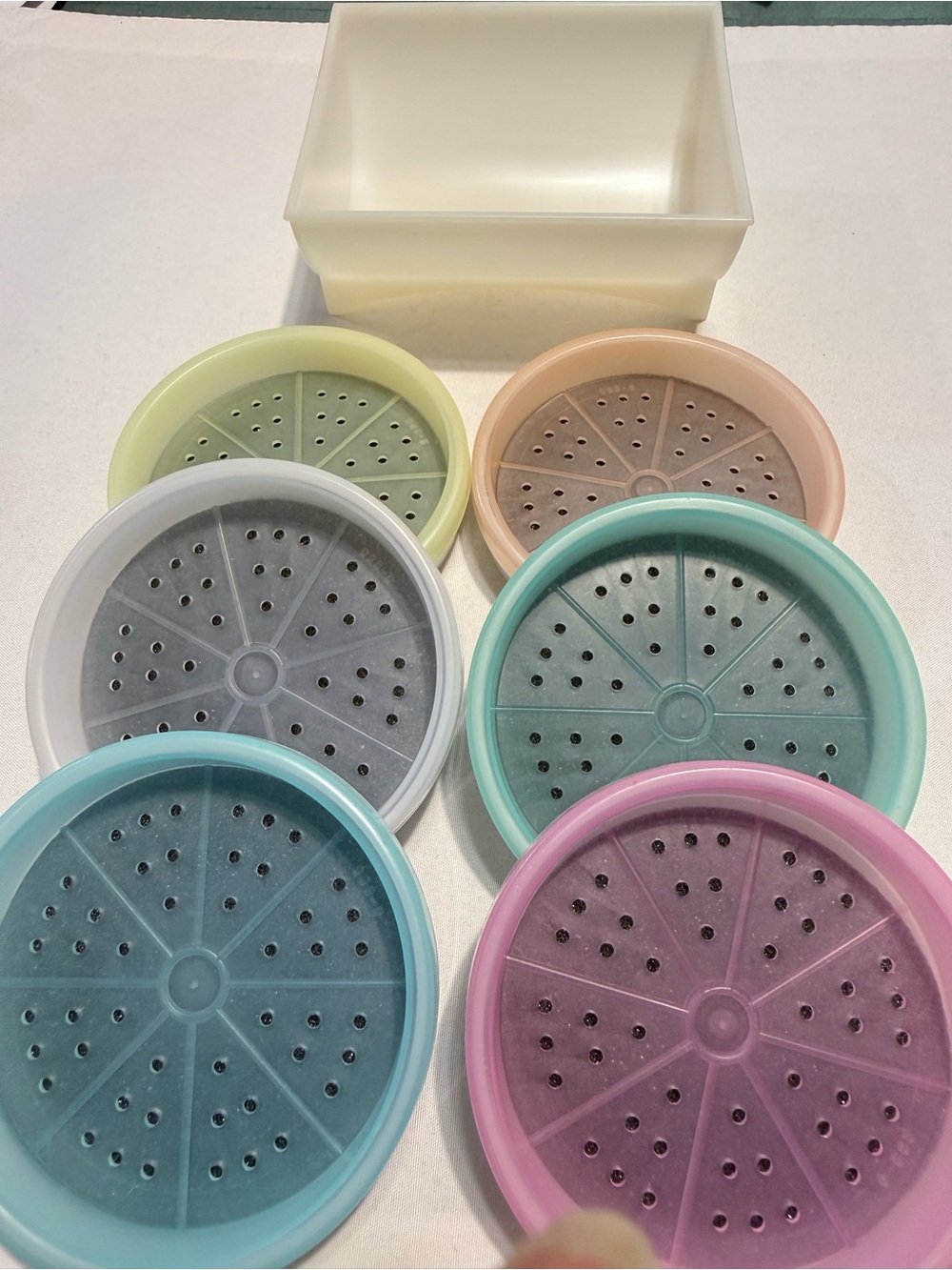 Tupperware Pastel Coaster Set - Picture 4 of 4